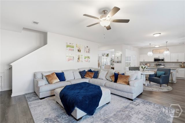 1160 Turpentine Trail, Hinesville, GA 31313