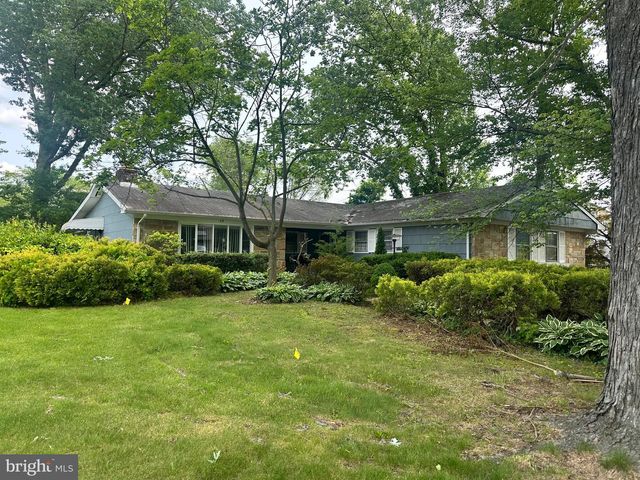64 GAMEWELL LANE, Willingboro, NJ 08046