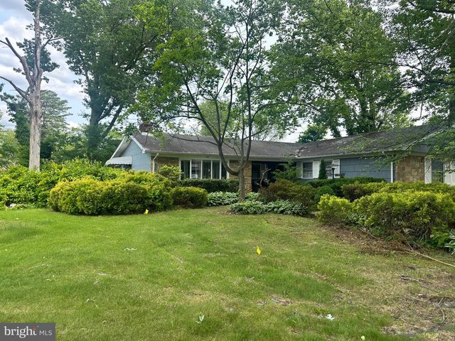 64 GAMEWELL LANE, Willingboro, NJ 08046