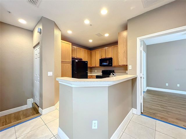 2586 GRAND CENTRAL PARKWAY 4, Orlando, FL 32839