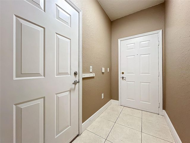 2586 GRAND CENTRAL PARKWAY 4, Orlando, FL 32839