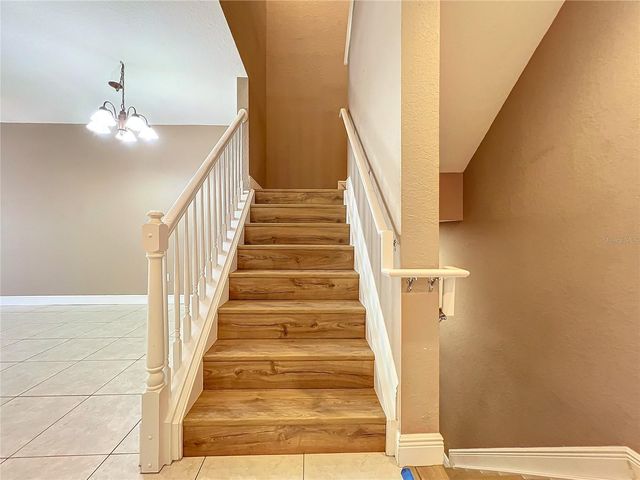 2586 GRAND CENTRAL PARKWAY 4, Orlando, FL 32839
