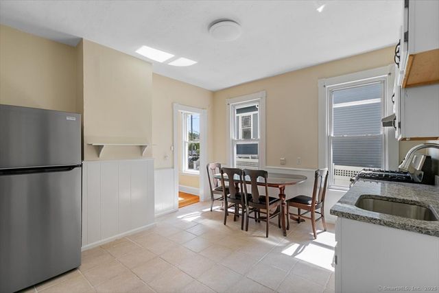 56 Mansfield Street 1, New Haven, CT 06511