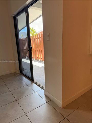 28615 SW 129th Ct, Homestead, FL 33033
