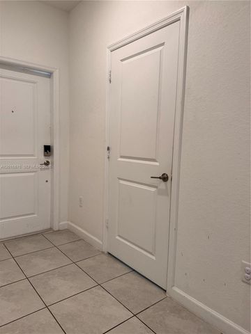 28615 SW 129th Ct, Homestead, FL 33033