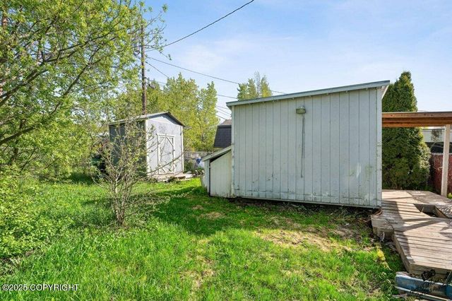 1507 Elmendorf Drive, Anchorage, AK 99504
