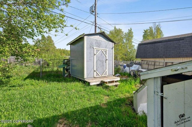 1507 Elmendorf Drive, Anchorage, AK 99504