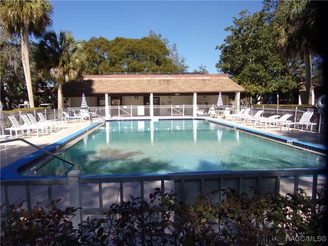 2400 Forest Drive, Inverness, FL 34453