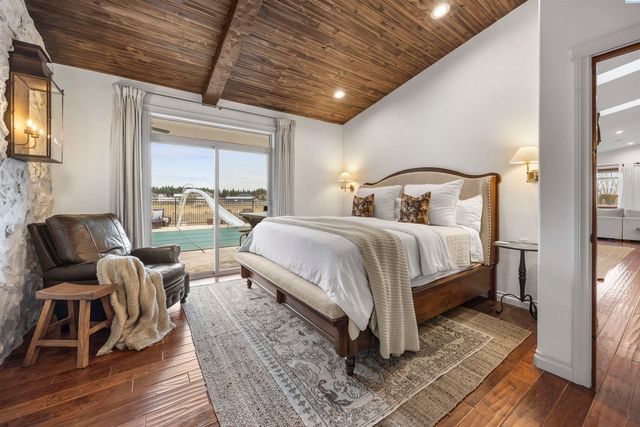 8101 Olin Ct, Pasco, WA 99301