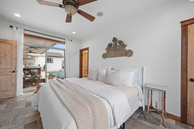 8101 Olin Ct, Pasco, WA 99301