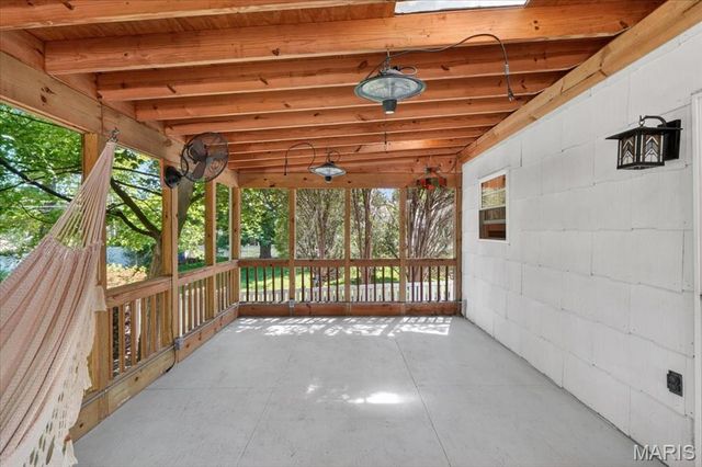 1014 Holly River Drive, Florissant, MO 63031