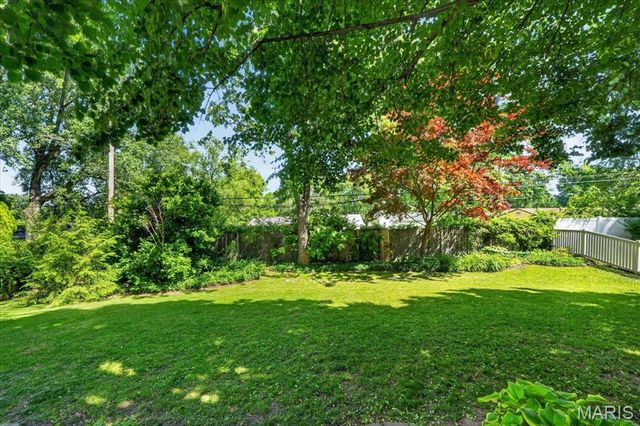 1014 Holly River Drive, Florissant, MO 63031