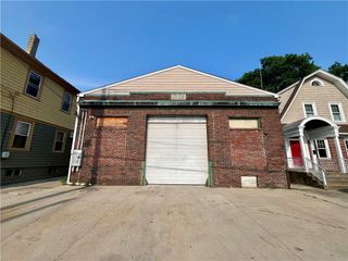 461 Douglas Avenue, Providence, RI 02908