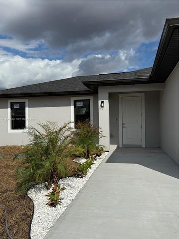 1048 Jay Ct, La Belle, FL 33935