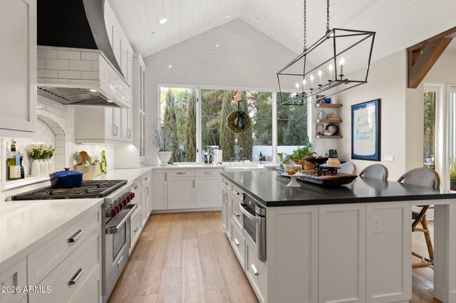 3715 E Sells Drive, Phoenix, AZ 85018