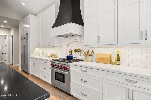 3715 E Sells Drive, Phoenix, AZ 85018