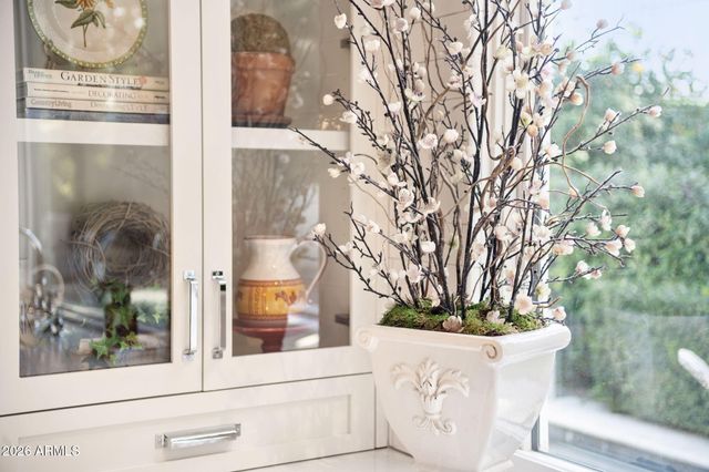 3715 E Sells Drive, Phoenix, AZ 85018