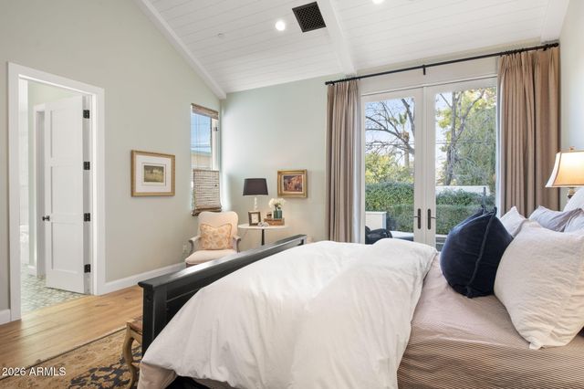 3715 E Sells Drive, Phoenix, AZ 85018