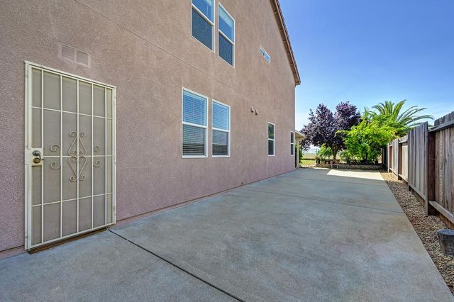 4501 McRoberts Dr, Mather, CA 95655