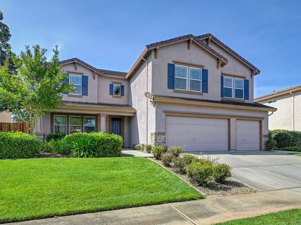 4501 McRoberts Dr, Mather, CA 95655