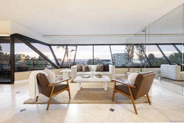 230 W Laurel 303, San Diego, CA 92101