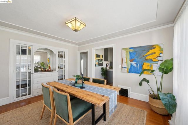 5208 Trask St, Oakland, CA 94601