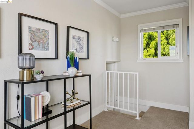 5208 Trask St, Oakland, CA 94601