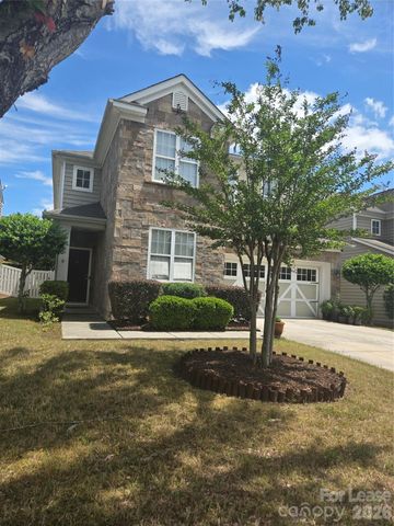 6503 Manitoba Lane, Charlotte, NC 28277