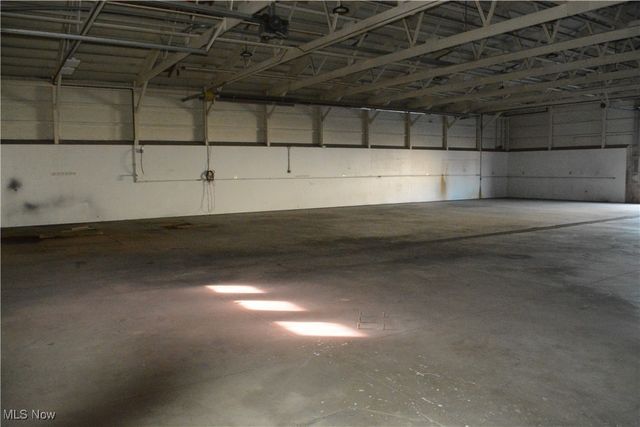 1760 Root Road, Lorain, OH 44052