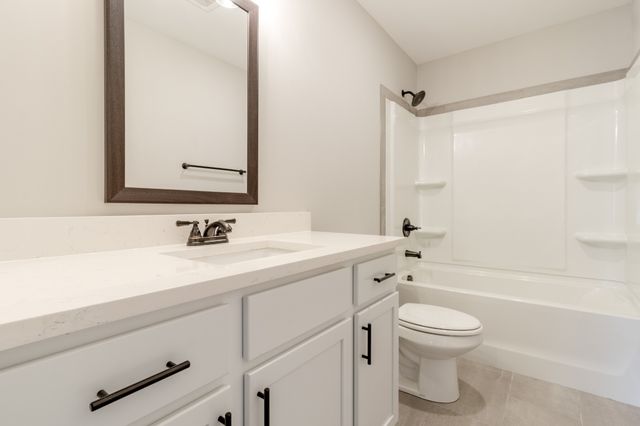 456 Pond Apple Rd Unit 42, Clarksville, TN 37043
