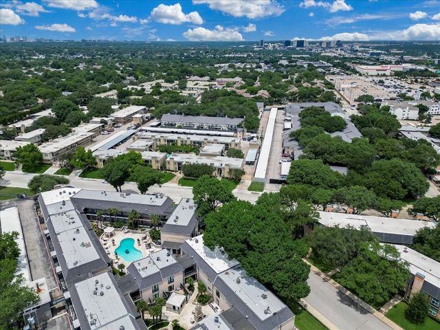 10109 Regal Park Lane 117, Dallas, TX 75230