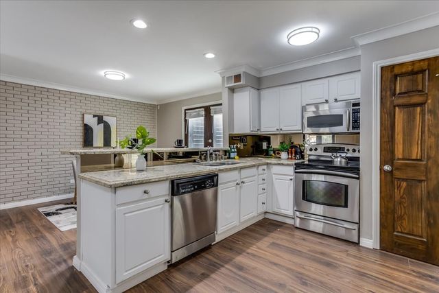 10109 Regal Park Lane 117, Dallas, TX 75230
