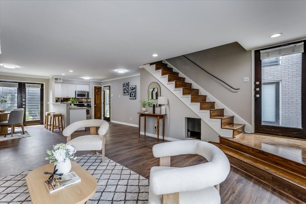 10109 Regal Park Lane 117, Dallas, TX 75230