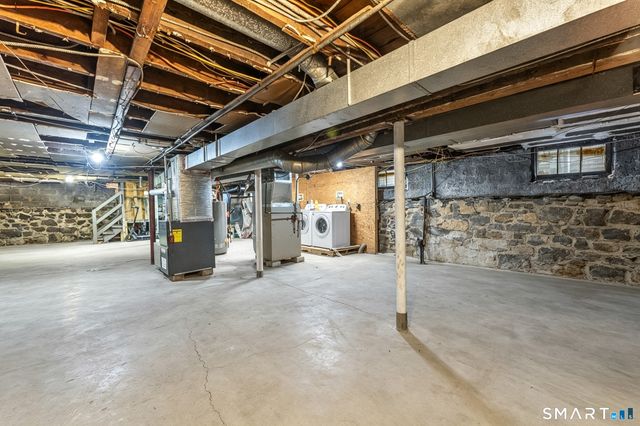 973 Howard Avenue, Bridgeport, CT 06605