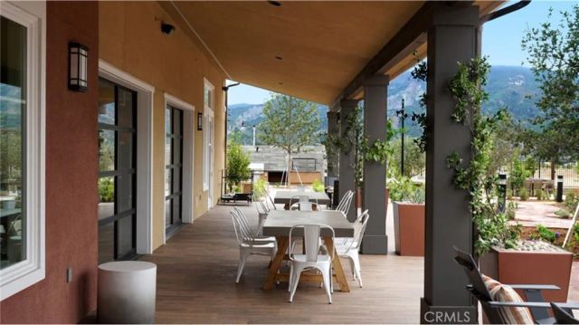 2046 Pyrenes Place, Santa Paula, CA 93060
