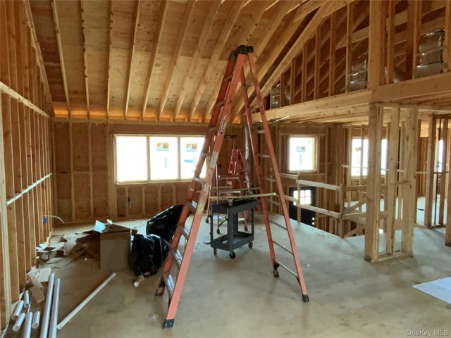 208 S Montgomery Street, Walden, NY 12586