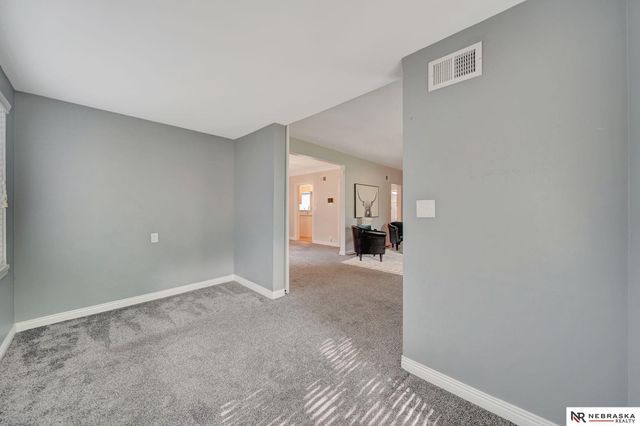 3345 Grimsby Lane, Lincoln, NE 68502