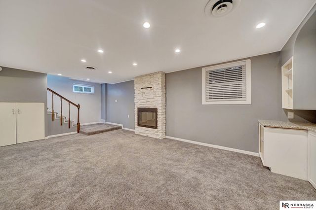 3345 Grimsby Lane, Lincoln, NE 68502