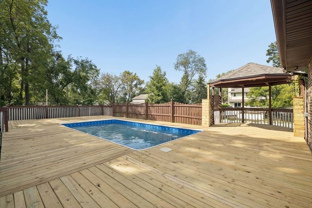 118 Aspen Drive, New Lenox, IL 60451
