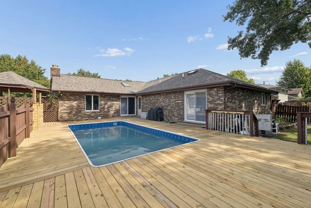 118 Aspen Drive, New Lenox, IL 60451