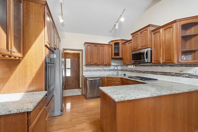 118 Aspen Drive, New Lenox, IL 60451