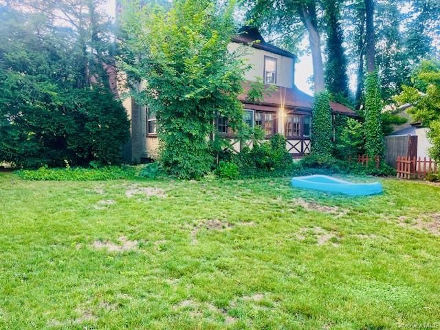 11515 Babbage Street, Richmond Hill, NY 11418
