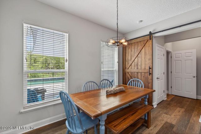 8285 RIVER EDGE Place, Jacksonville, FL 32218