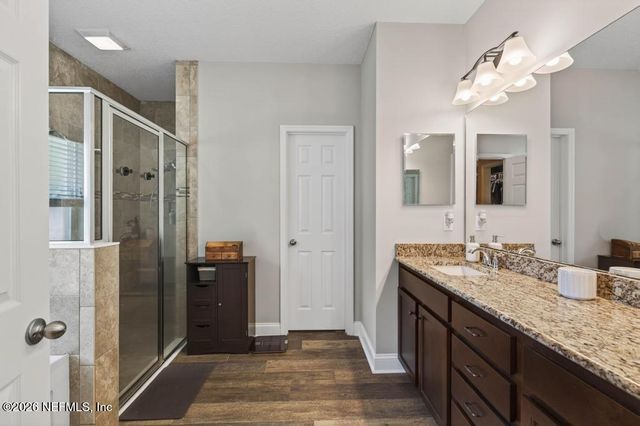8285 RIVER EDGE Place, Jacksonville, FL 32218