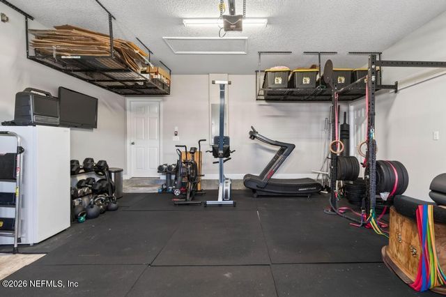8285 RIVER EDGE Place, Jacksonville, FL 32218