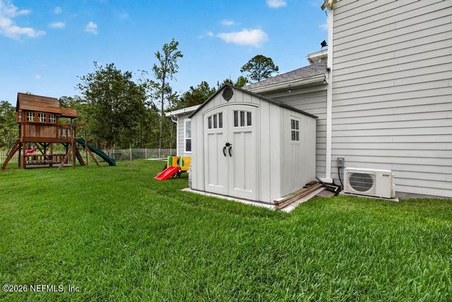 8285 RIVER EDGE Place, Jacksonville, FL 32218