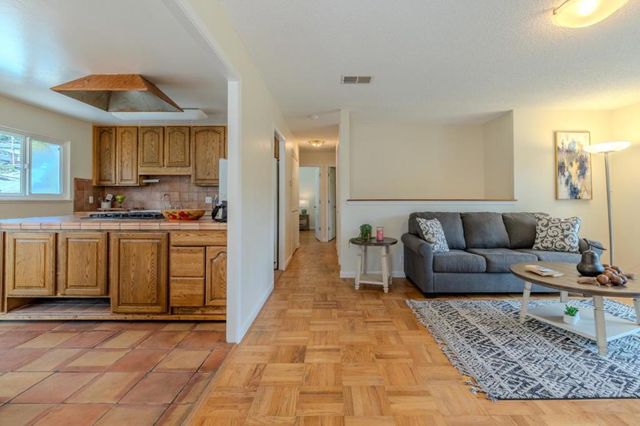 1173 Alicante Drive, Pacifica, CA 94044
