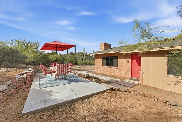 36975 N Sunset Trail, Cave Creek, AZ 85331