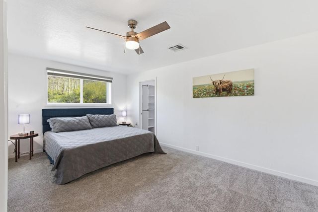 36975 N Sunset Trail, Cave Creek, AZ 85331