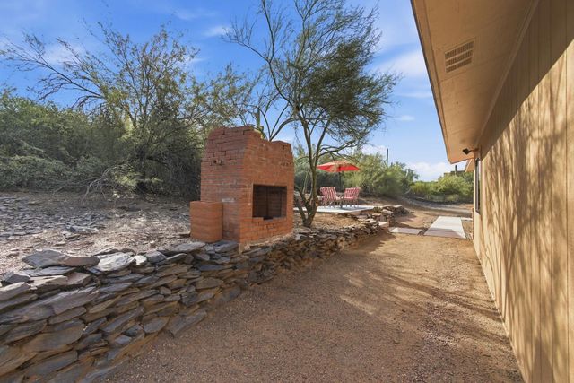 36975 N Sunset Trail, Cave Creek, AZ 85331